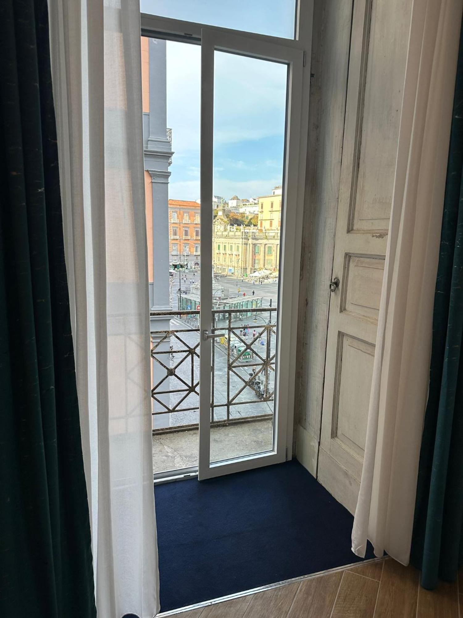 Maison Toledo Suites 那不勒斯 外观 照片