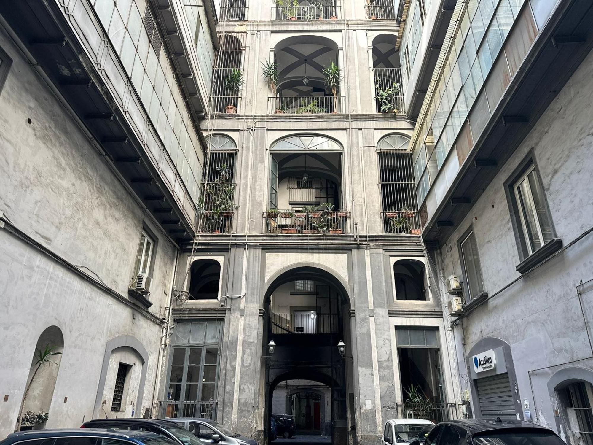 Maison Toledo Suites 那不勒斯 外观 照片